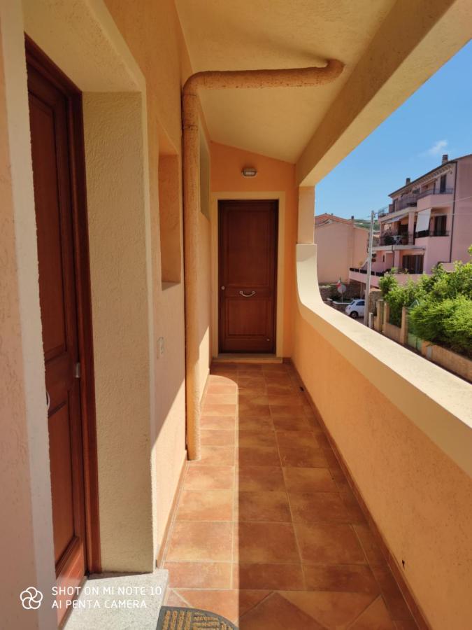 Appartamento Fronte Mare Palau Buitenkant foto