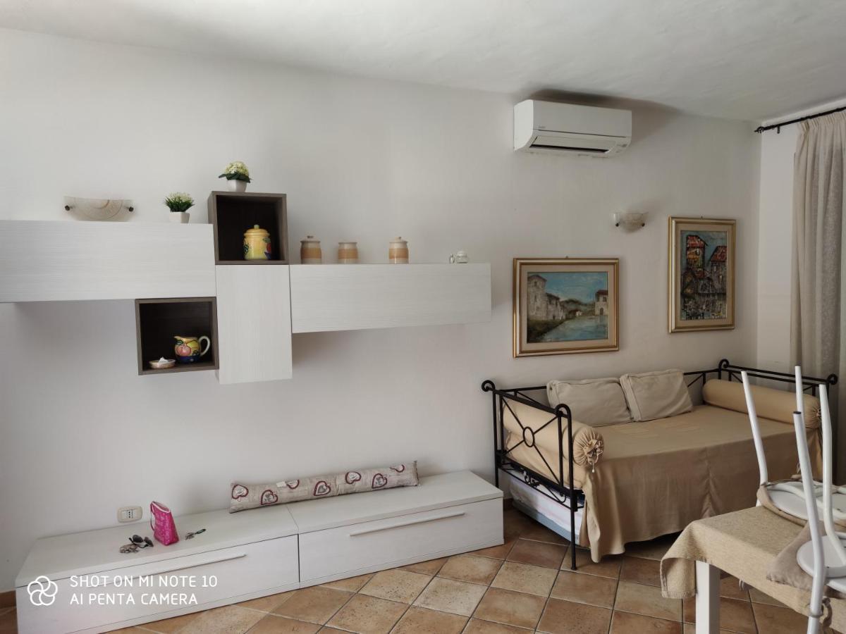 Appartamento Fronte Mare Palau Buitenkant foto